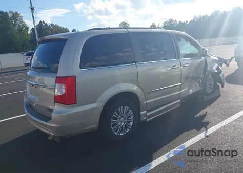 2016 Chrysler Town & Country Touring-L from USA, damaged, VIN 2C4RC1CG2GR283224